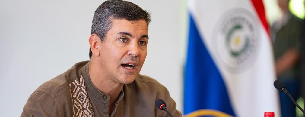 Consideraciones sobre el examen de correspondencia de Santiago Peña